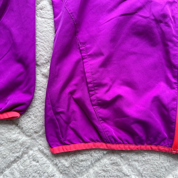 Champion | Lightweight Full Zip Windbreaker Jacket Raspberry | Size Large - Picture 6 of 11